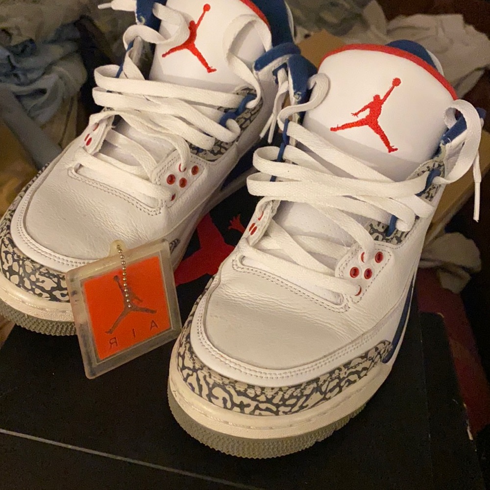 Air Jordan 3 Retro OG with original box